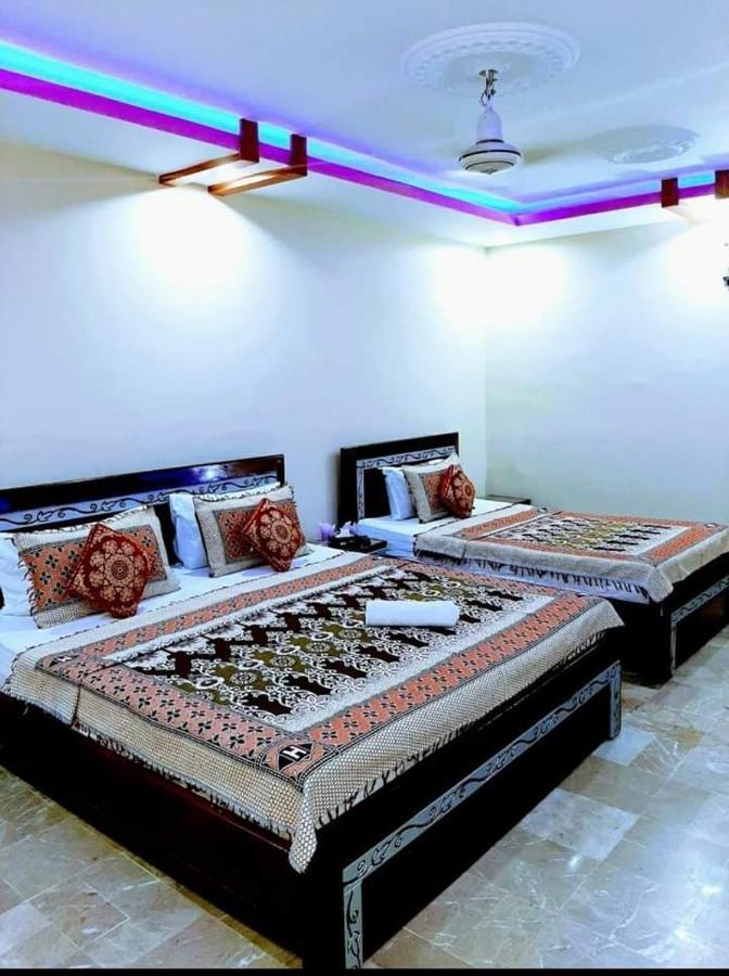 Galaxy Palace Near Millennium Mall Karachi Exterior foto